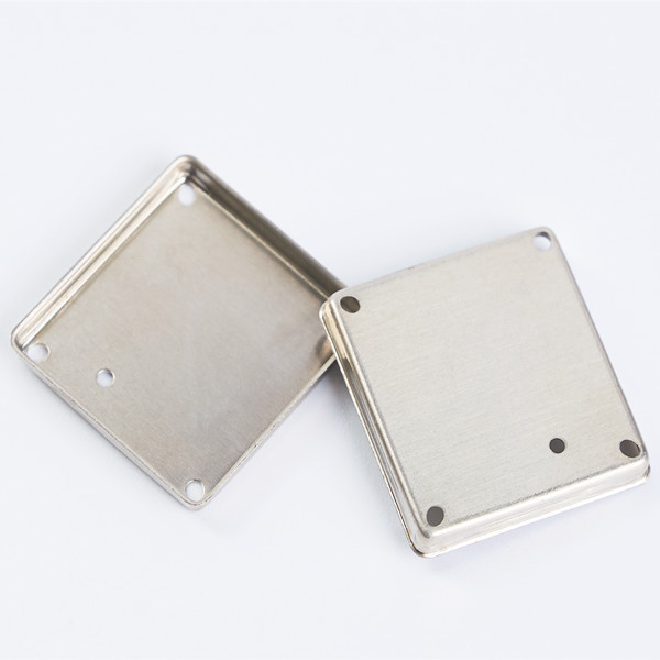 屏蔽罩厚度,屏蔽罩設(shè)計,屏蔽罩廠家