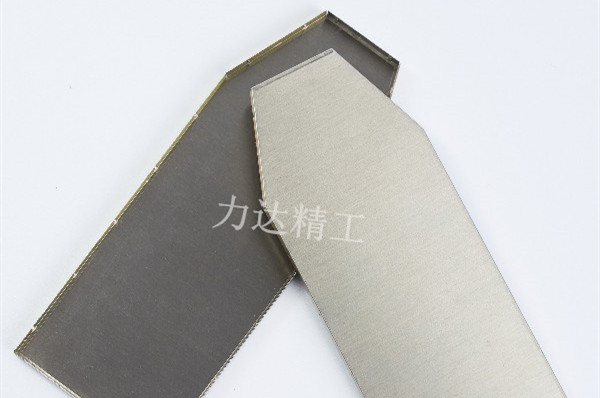 金屬沖壓件卡扣,金屬沖壓件廠家,力達精工